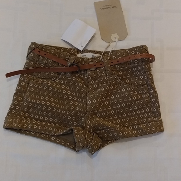 Zara Olive Green Belted Shorts with White Flowers - Picture 1 of 10